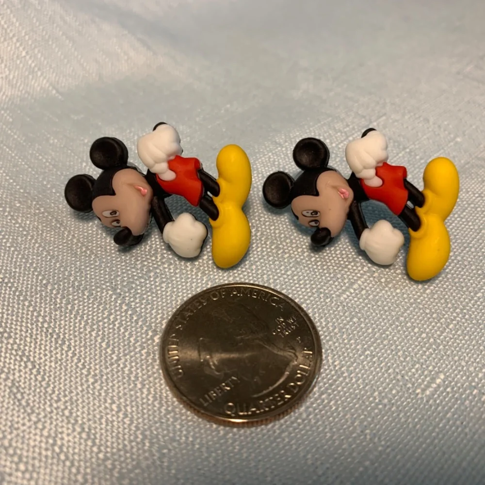 NWT 1 Pair of Handmade Disney Mickey Mouse Pierced Earrings in 3 Styles - Picture 11 of 11